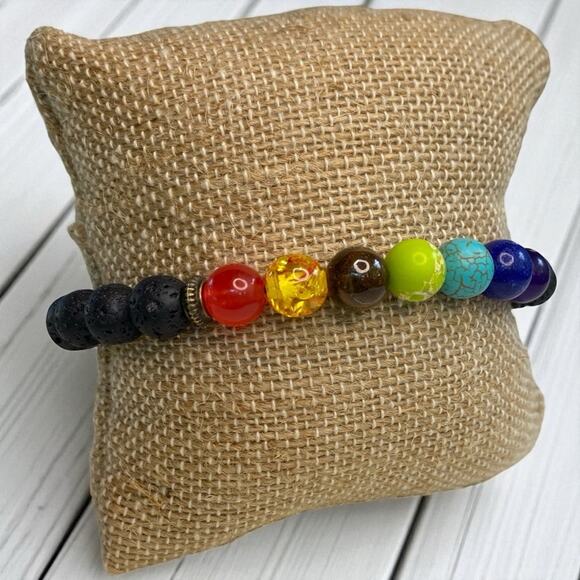 Lava Stone & 7 Chakra Healing Stones Adjustable Bracelet New - Picture 2 of 6